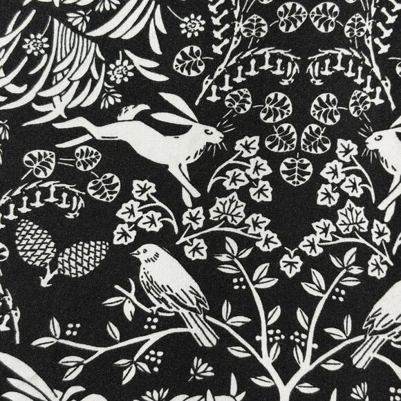 Nature Print Sleeveless Trapeze Blouse Women's Sz XS Black White Floral Old Navy - Picture 4 of 8